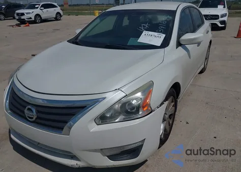 2015 Nissan Altima 2.5 S from USA, damaged, VIN 1N4AL3AP1FN391640